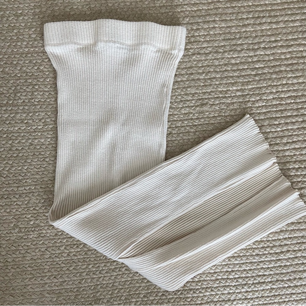 ZARA Cream knit maxi stretchy skirt w/slit in back